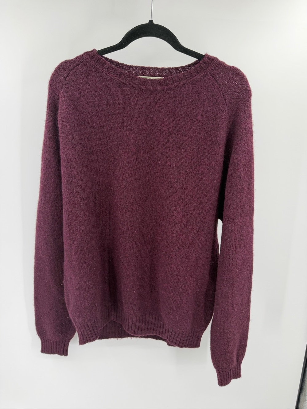 L.L.Bean 100% Pure New Wool Maroon Burgundy Sweater Mens Large